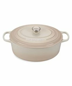 Discount 🔥 Le Creuset 9.5-Quart Signature Cast Iron Oval Dutch Oven 😍