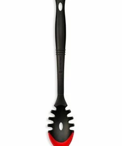 Brand new ⌛ Le Creuset Bi-Material Pasta Spoon 😍