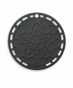 Le Creuset And Meira T store -Le Creuset And Meira T store unnamed file 474